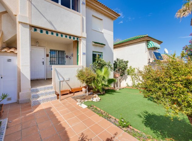 Resale - Bungalow - Orihuela Costa - Los Altos