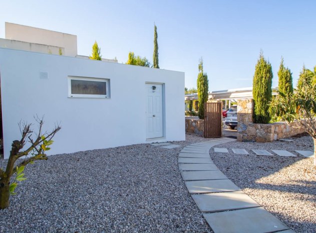 Resale - Villa - Orihuela - Las colinas