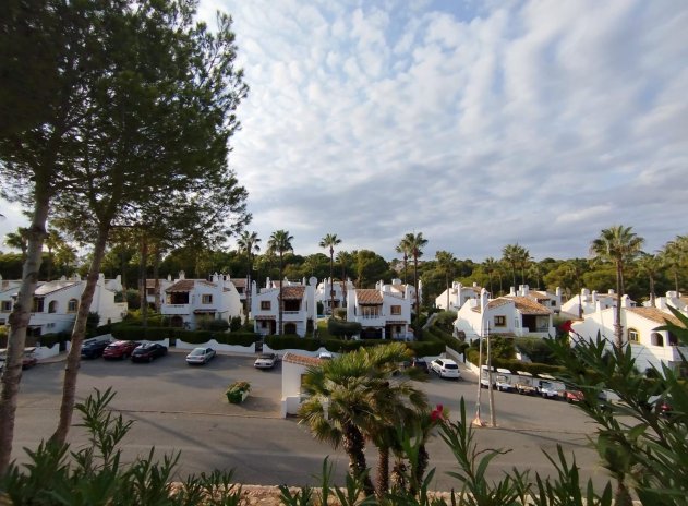 Herverkoop - Villa - Orihuela Costa - Las Filipinas