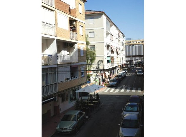 Resale - Apartment / flat - Torrevieja - Estacion de autobuses