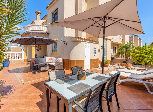 Herverkoop - Villa - Orihuela Costa - Lomas de Cabo Roig