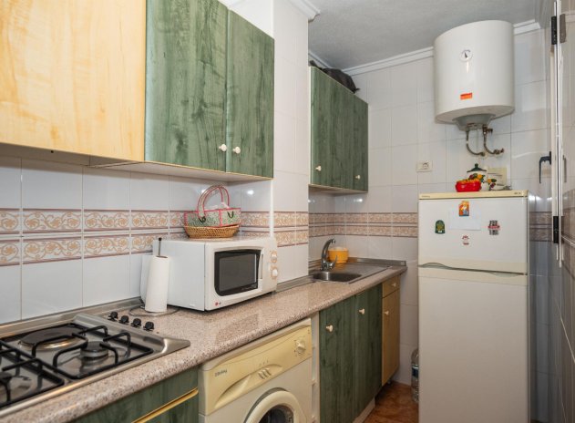 Resale - Apartment / flat - Torrevieja - Center