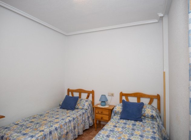 Resale - Apartment / flat - Torrevieja - Center