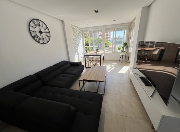 Resale - Apartment / flat - Torrevieja - La Veleta