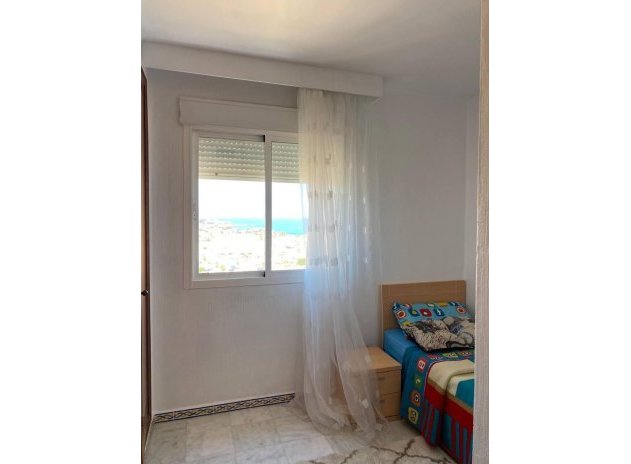 Resale - Apartment / flat - Torrevieja - Playa de los Locos