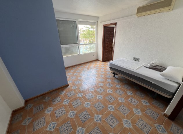 Reventa - Apartamento / piso - Torrevieja