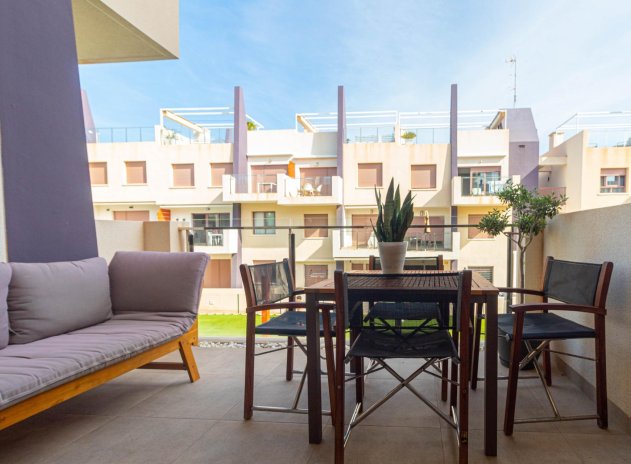 Resale - Apartment / flat - Pilar de la Horadada - Mil Palmeras