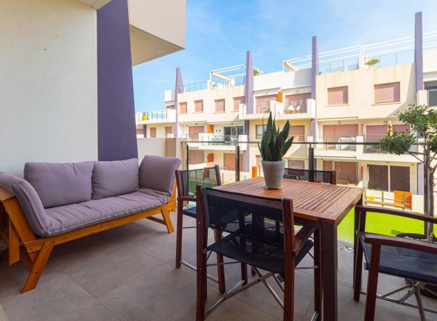 Resale - Apartment / flat - Pilar de la Horadada - Mil Palmeras