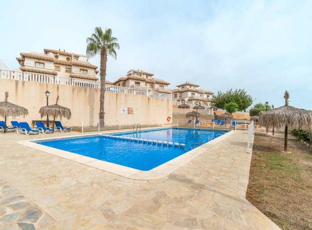 Resale - Villa - Orihuela Costa - Los Dolses