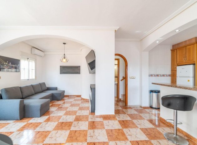 Resale - Villa - Orihuela Costa - Los Dolses