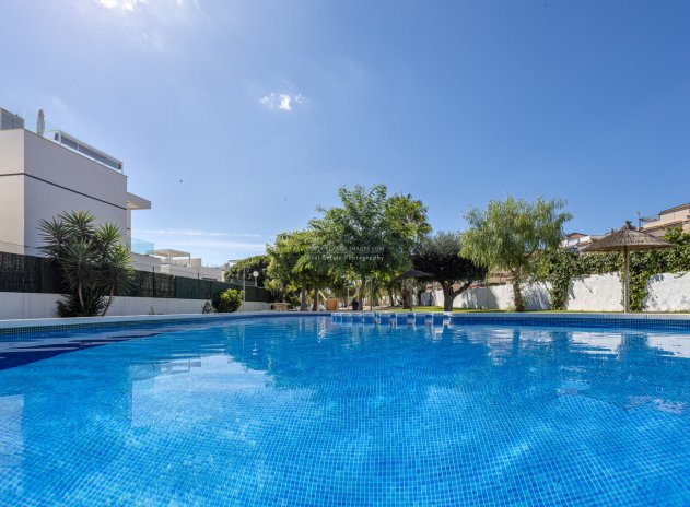 Resale - Town House - Orihuela Costa - Villamartín