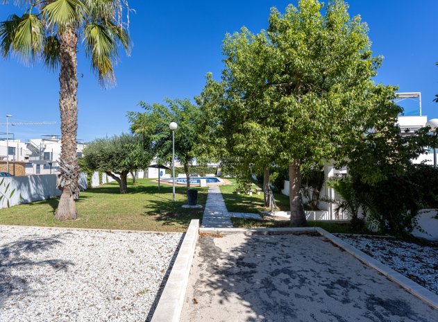 Resale - Town House - Orihuela Costa - Villamartín