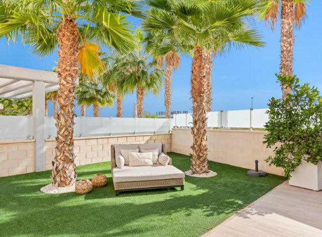 Resale - Villa - Alicante - Lomas de Cabo Roig