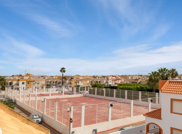 Herverkoop - Bungalow - Torrevieja - La Siesta - El Salado -  Torreta