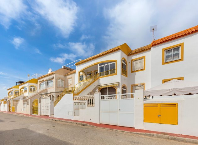 Herverkoop - Bungalow - Torrevieja - La Siesta - El Salado -  Torreta