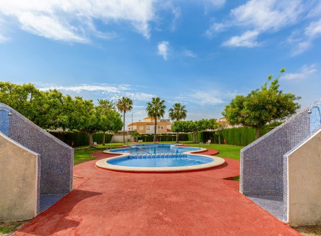 Herverkoop - Bungalow - Torrevieja - La Siesta - El Salado -  Torreta