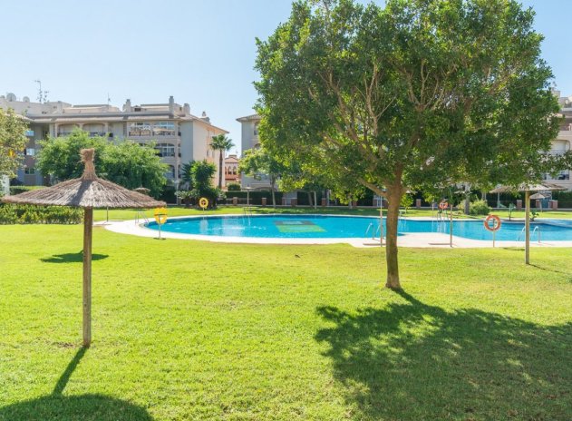 Herverkoop - Appartement / flat - Orihuela Costa - Playa Flamenca