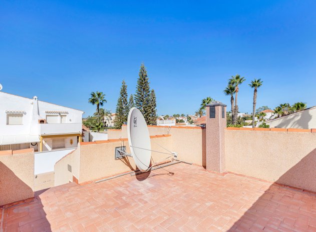 Resale - Villa - Torrevieja - La siesta