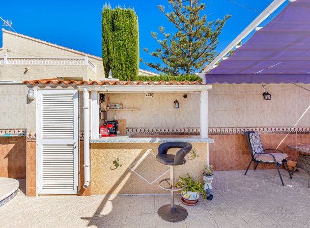 Herverkoop - Villa - Torrevieja - La siesta