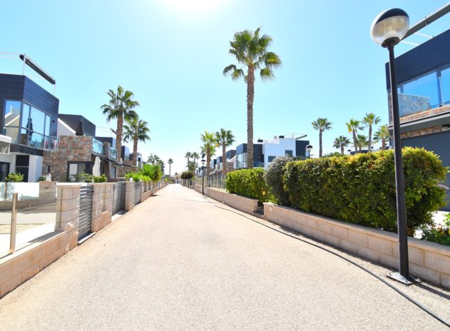 Resale - Apartment / flat - Orihuela Costa - Lomas de Cabo Roig