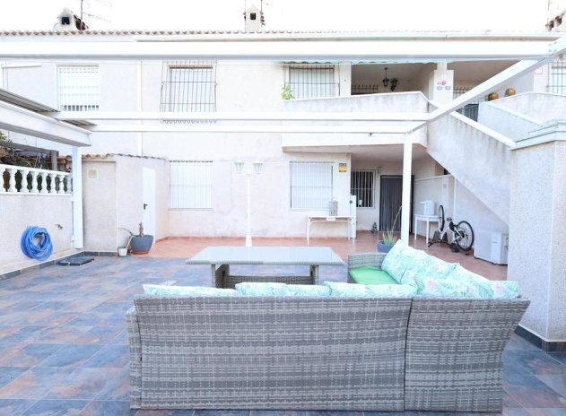 Resale - Bungalow - Orihuela Costa - Cabo Roig