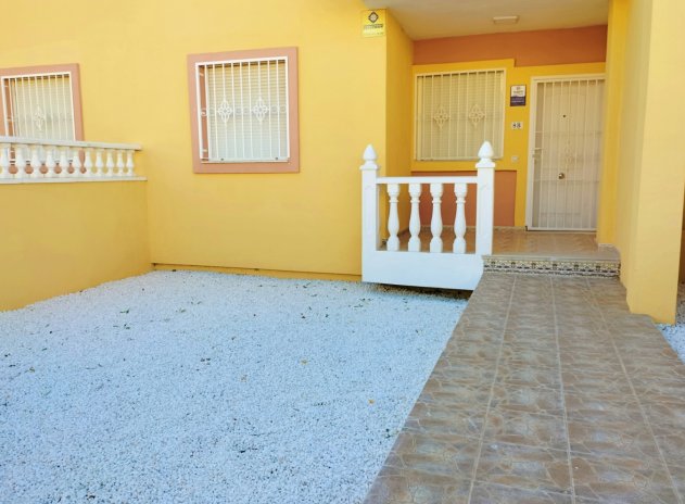 Herverkoop - Appartement / flat - Orihuela - Las Filipinas