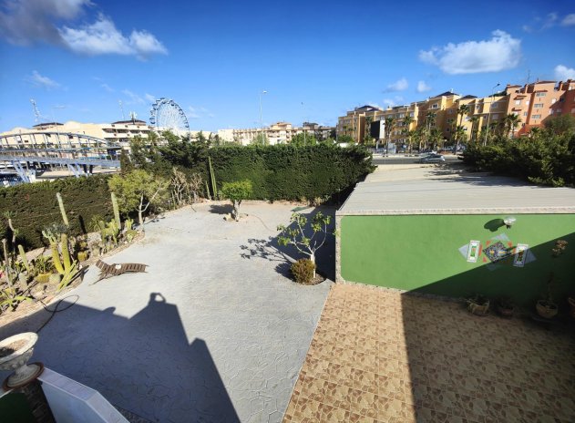 Herverkoop - Villa - Orihuela Costa - Campoamor