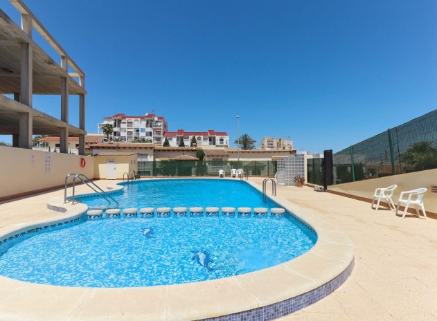 Wiederverkauf - Wohnung - Torrevieja - Cabo cervera