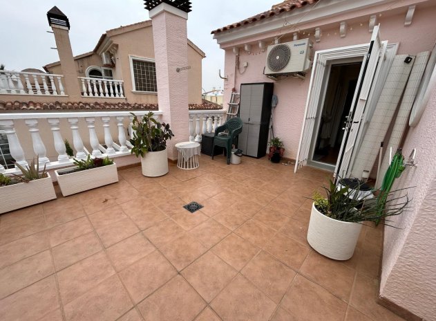 Herverkoop - Terraced house - Torrevieja - Torreblanca