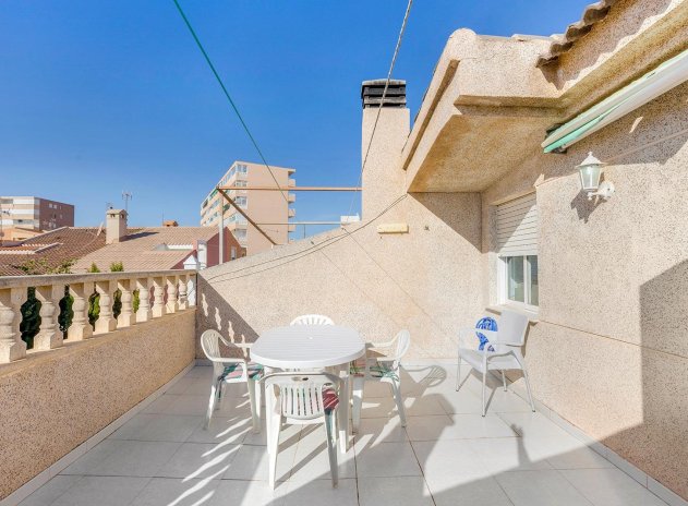 Resale - Terraced house - Torrevieja - La Mata