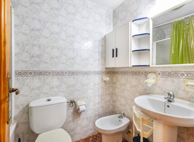 Revente - Appartement - Torrevieja - Nueva Torrevieja