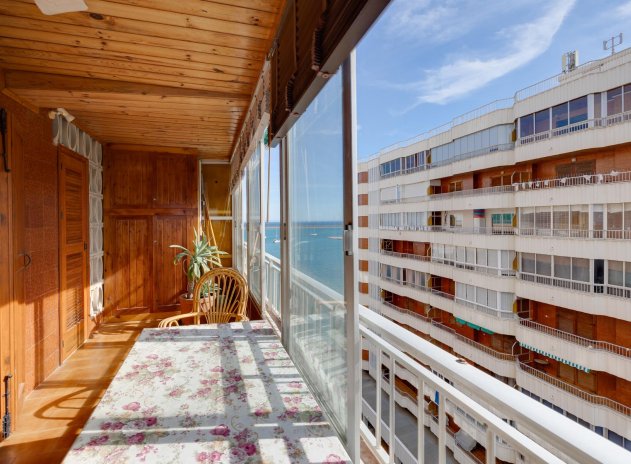 Resale - Apartment / flat - Torrevieja - El Acequión