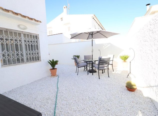 Resale - Bungalow - Torrevieja - Los Frutales