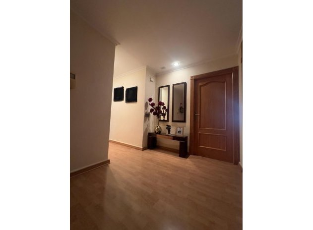 Resale - Apartment / flat - Torrevieja - Centro