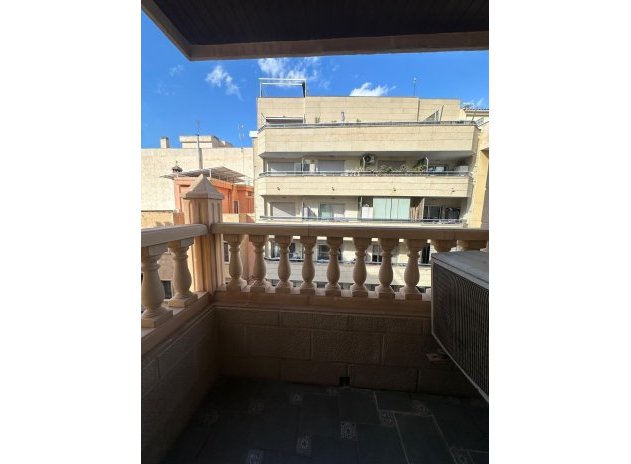 Resale - Apartment / flat - Torrevieja - Centro