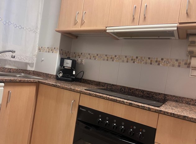 Revente - Appartement - Torrevieja - Habaneras