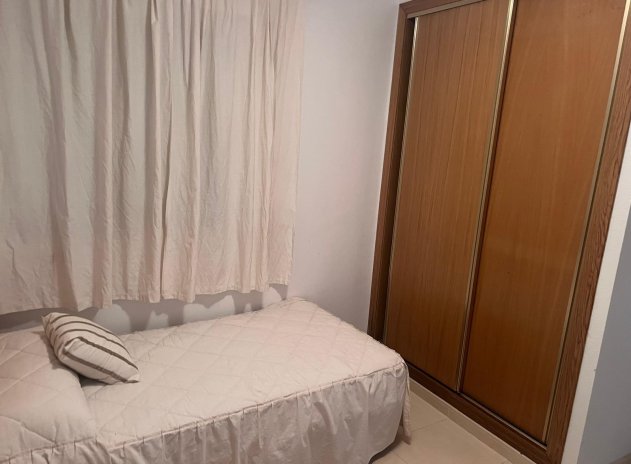 Herverkoop - Appartement / flat - Torrevieja - Habaneras