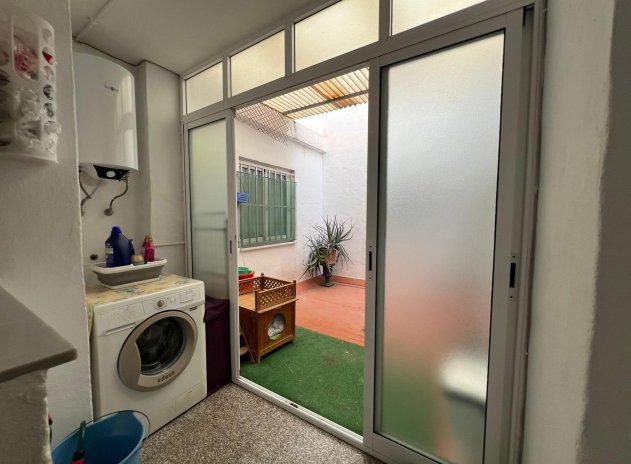 Resale - Apartment / flat - Dolores - CENTRO