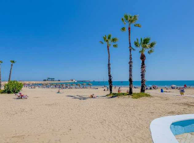 Wiederverkauf - Wohnung - Torrevieja - Playa de los Naufragos