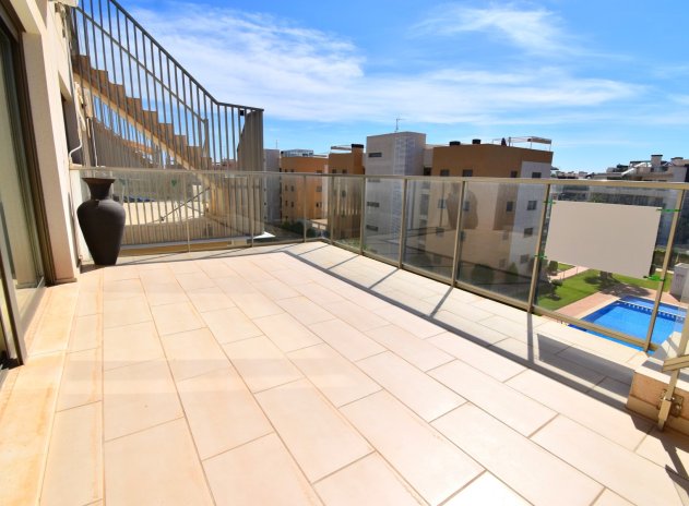 Resale - Apartment / flat - Orihuela Costa - Villamartín