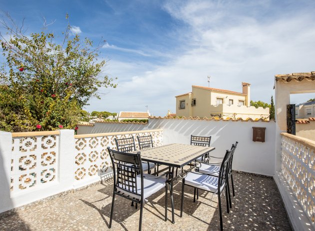 Herverkoop - Villa - Torrevieja - Los Balcones