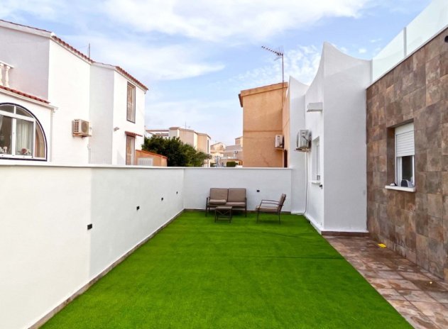 Herverkoop - Bungalow - Orihuela Costa - Playa Flamenca