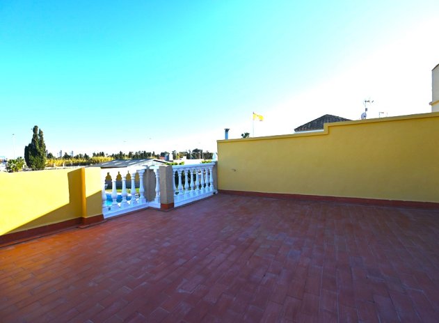 Herverkoop - Bungalow - Torrevieja - Jardín del Mar