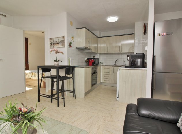 Resale - Apartment / flat - Villamartin - Villamartín