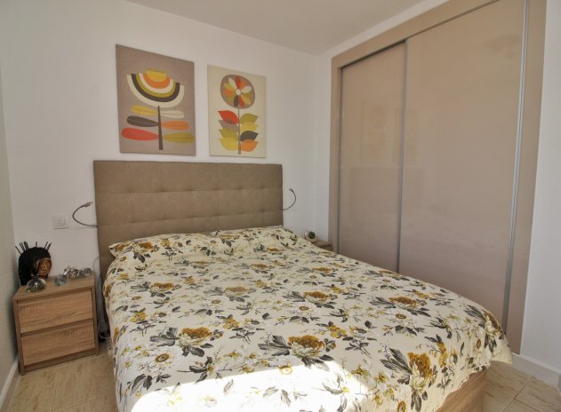 Resale - Apartment / flat - Villamartin - Villamartín