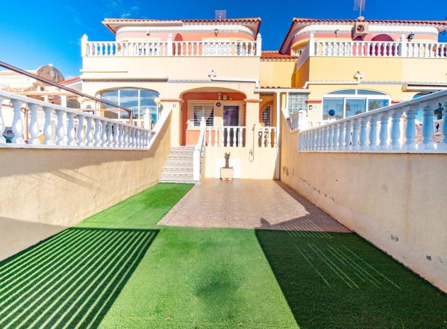 Wiederverkauf - Terraced house - Orihuela Costa - La Zenia