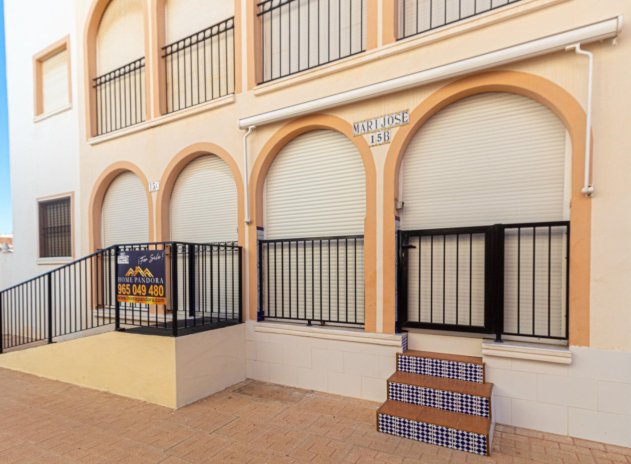 Revente - Bungalow - Torrevieja - Playa de los Naufragos