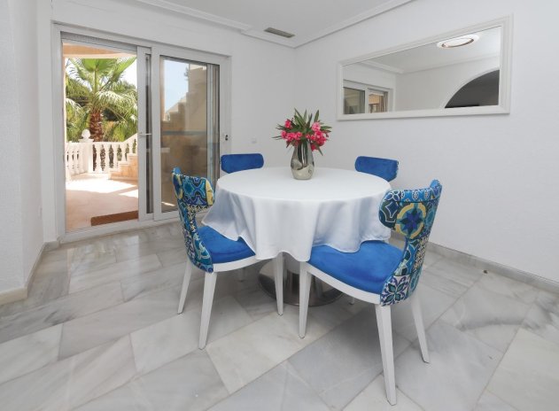 Reventa - Villa - Orihuela Costa* - Dehesa de Campoamor*