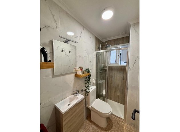 Reventa - Apartamento / piso - Los Montesinos