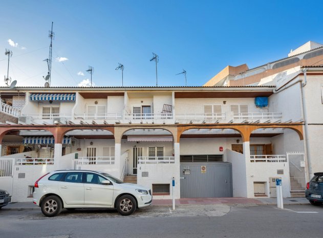 Wiederverkauf - Terraced house - Torrevieja - Acequion